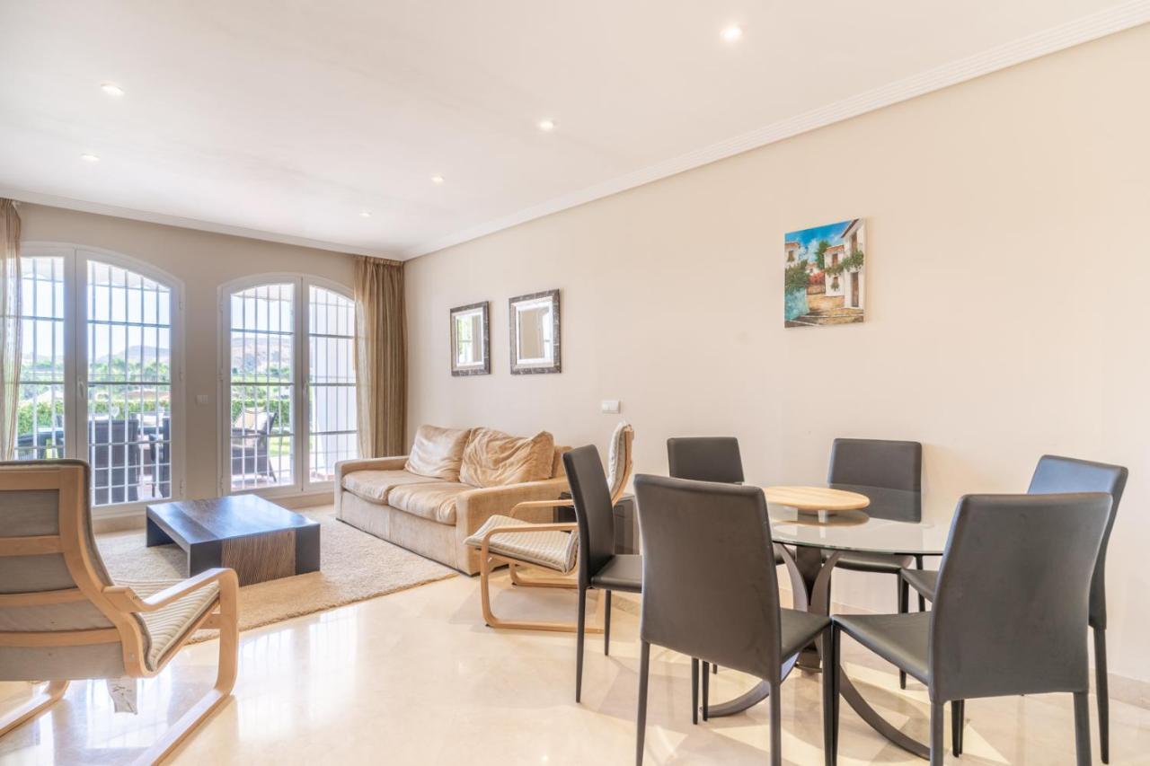 Los Arqueros Golf Apartments ベナアビス エクステリア 写真